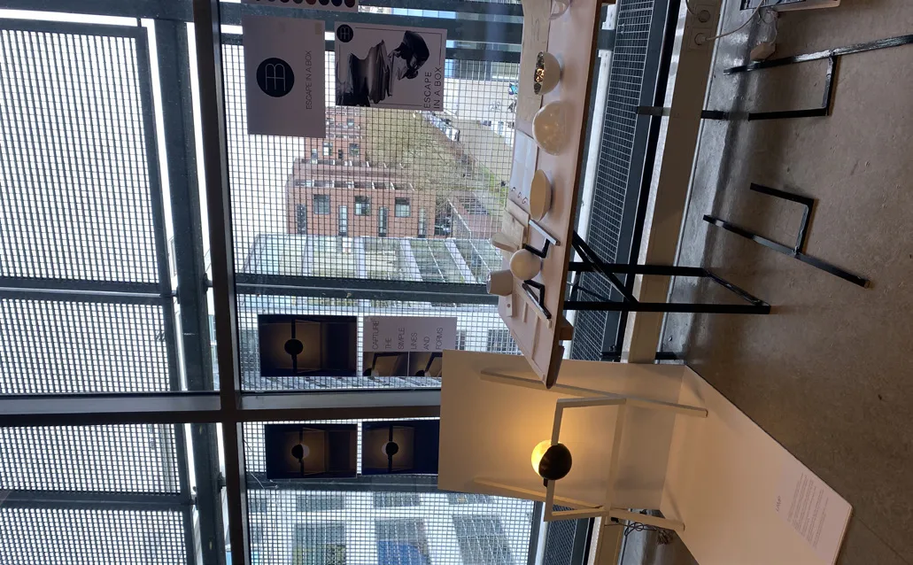 framed rotating light, image 3