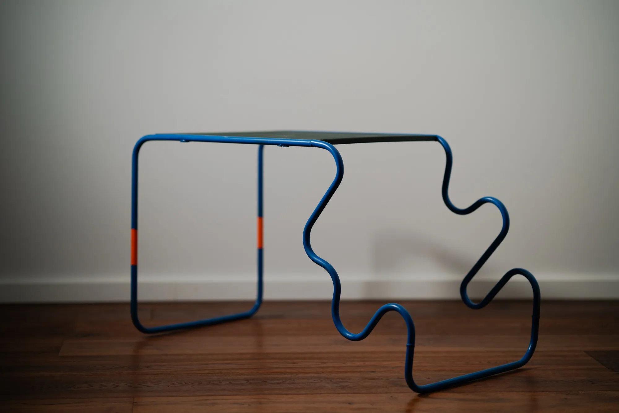 Colour Research — Table, Bild 2